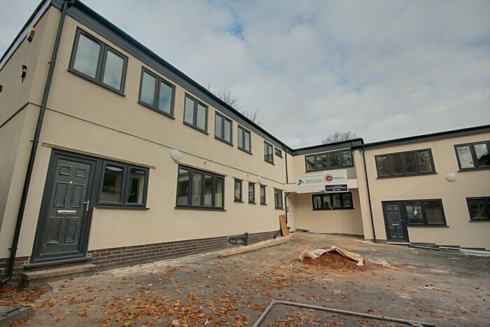 2 Bedroom Apartment To Rent In Flat, Kingswood House, Nottingham, NG5