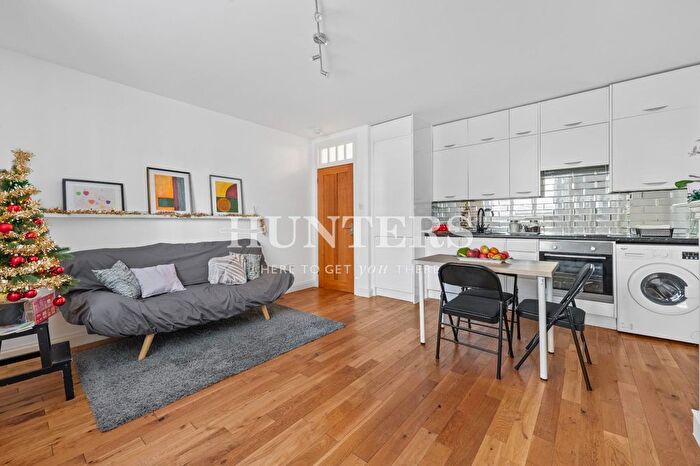 1 Bedroom Property To Rent In Maida Vale, London, W9