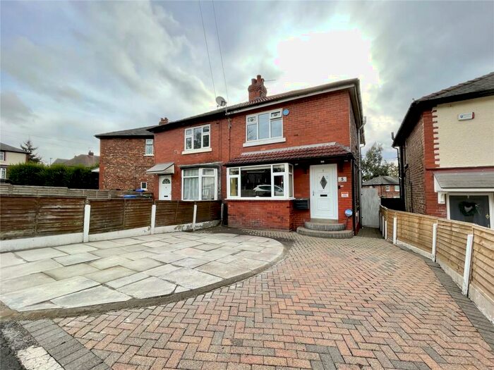 Houses for sale & to rent in OL6 8DX, Rowley Street, Ashton Hurst