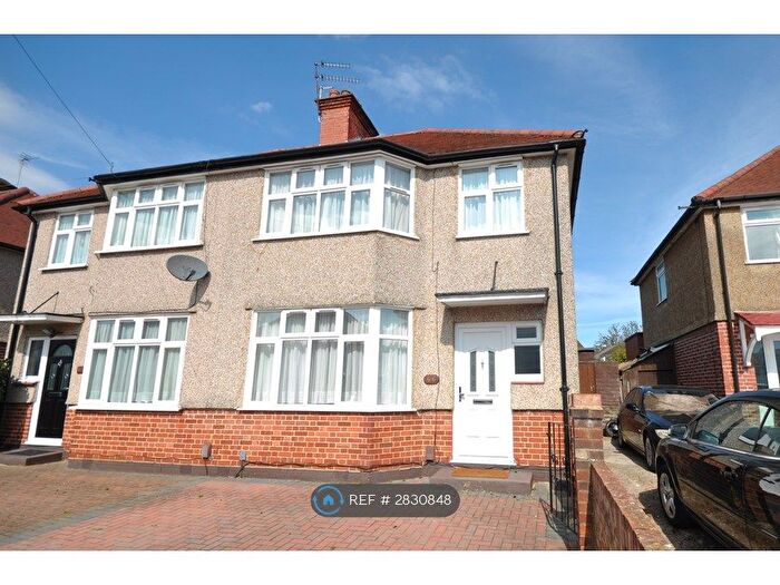 4 Bedroom Semi-Detached House To Rent In Dellfield Crescent, Uxbridge, UB8