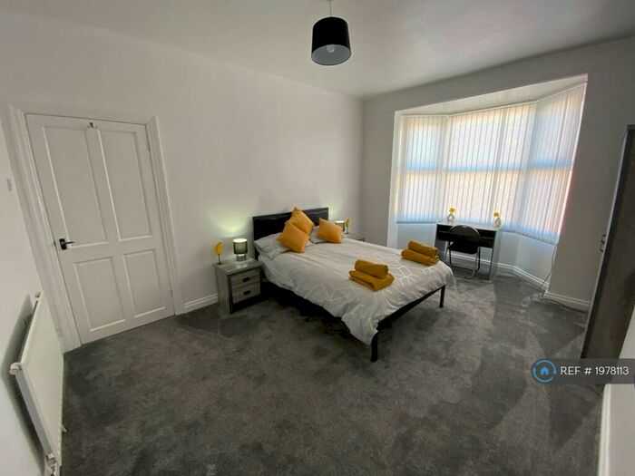 3 Bedroom End Of Terrace House To Rent In St. Vincent Street, South Shields, NE33