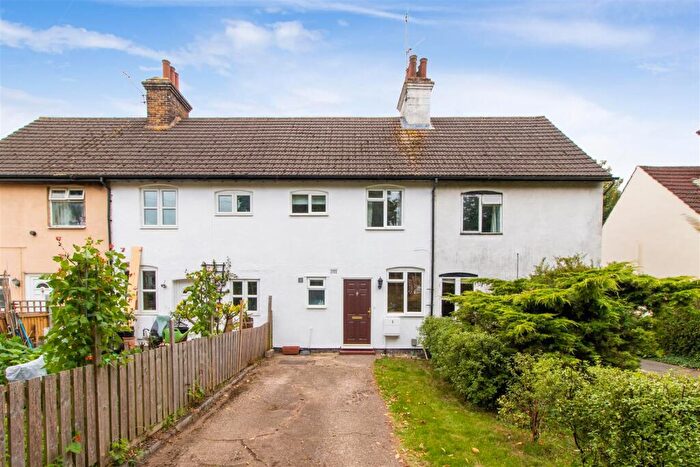 2 Bedroom Terraced House For Sale In Hillpath, Letchworth Garden City, SG6