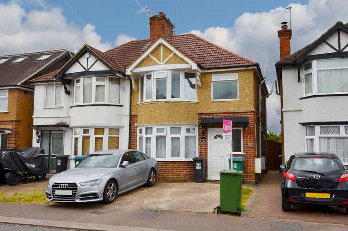 1 Bedroom Maisonette For Sale In Maytree Crescent, Watford, WD24