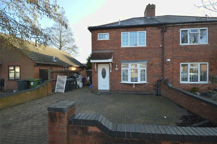 3 Bedroom Semi-Detached House To Rent In Keats Road, Wolverhampton, West Midlands, WV10