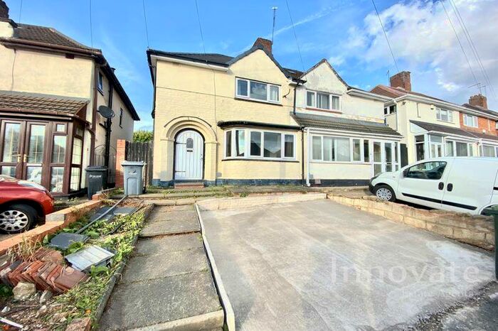 3 Bedroom Semi-Detached House To Rent In Warwick Road, Oldbury, B68