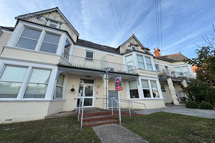 1 Bedroom Property To Rent In Suffolk House, Westcliff On Sea, SS0