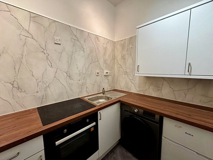 1 Bedroom Flat To Rent In Albyn Grove, Aberdeen, AB10