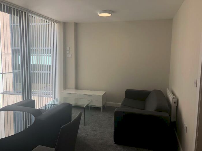 2 Bedroom Apartment To Rent In Victoria House, Skinner Lane. Leeds West Yorkshire, LS7