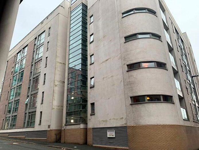 2 Bedroom Flat For Sale In Ludgate Hill, Manchester, M4