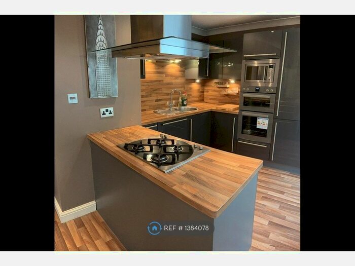 4 Bedroom Semi-Detached House To Rent In Rands Clough Drive Worsley, Manchester, M28