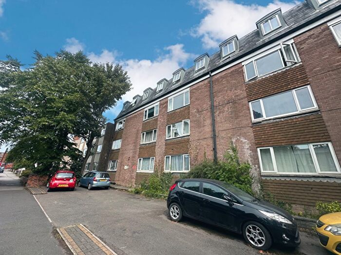 Studio To Rent In Wostenholm Road, Sheffield, S7