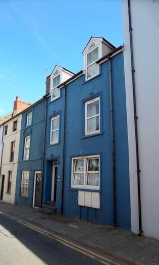 1 Bedroom Flat To Rent In Queen Street, Aberystwyth, SY23