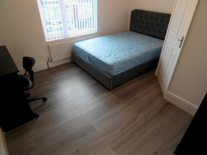 4 Bedroom Terraced House To Rent In Bolingbroke Road, Coventry, CV3