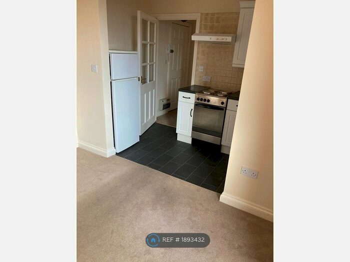 1 Bedroom Flat To Rent In The New Central, Llandrindod Wells, LD1