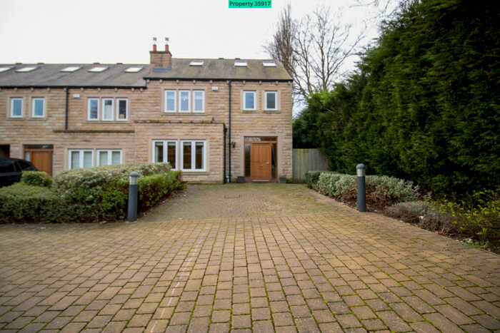 4 Bedroom Terraced House To Rent In Park Avenue, Roundhay, Leeds, LS8