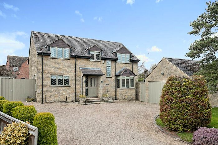 4 Bedroom Detached House For Sale In Norton Gardens, Pebworth, Stratford-Upon-Avon, Worcestershire, CV37