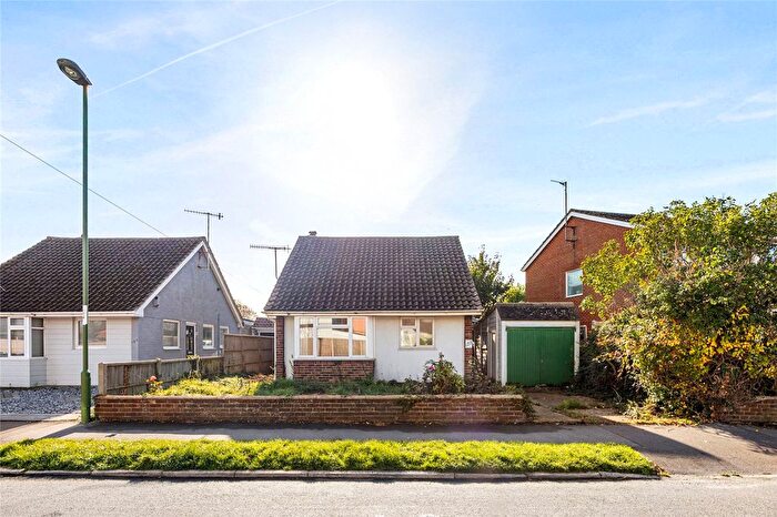 2 Bedroom Bungalow For Sale In Freshbrook Road, Lancing, West Sussex, BN15