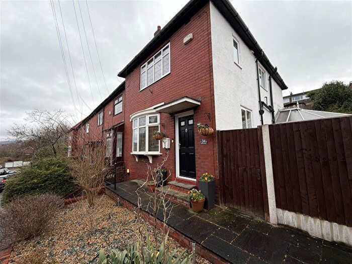 3 Bedroom End Terrace House For Sale In Lord Street, Stalybridge, SK15