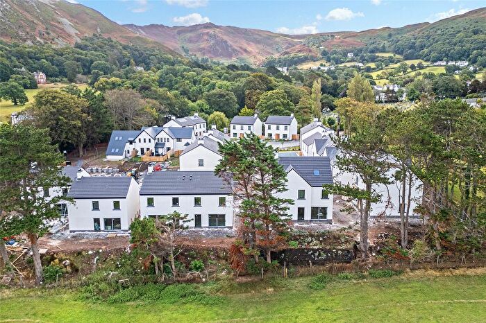 3 Bedroom Semi-Detached House For Sale In Glanyrafon Road, Dwygyfylchi, Penmaenmawr, Conwy, LL34