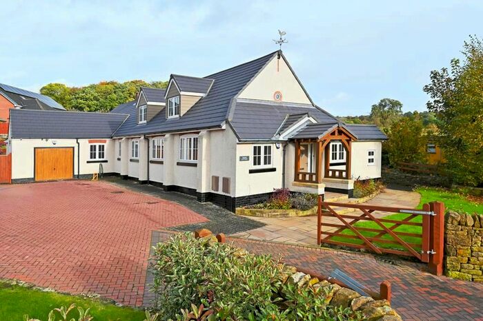 4 Bedroom Detached House For Sale In St. Johns Road, Unstone, Dronfield, S18