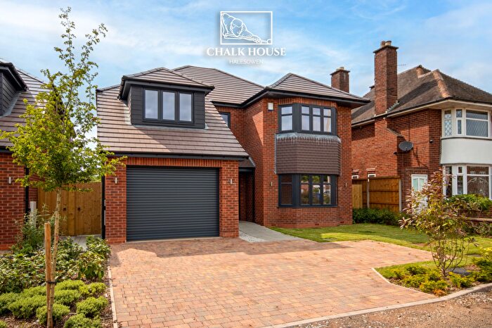 4 Bedroom Detached House For Sale In Kent Road, Halesowen, B62