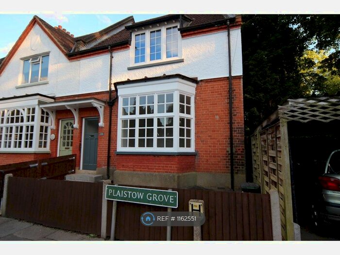 2 Bedroom End Of Terrace House To Rent In Plaistow Grove, Bromley, BR1