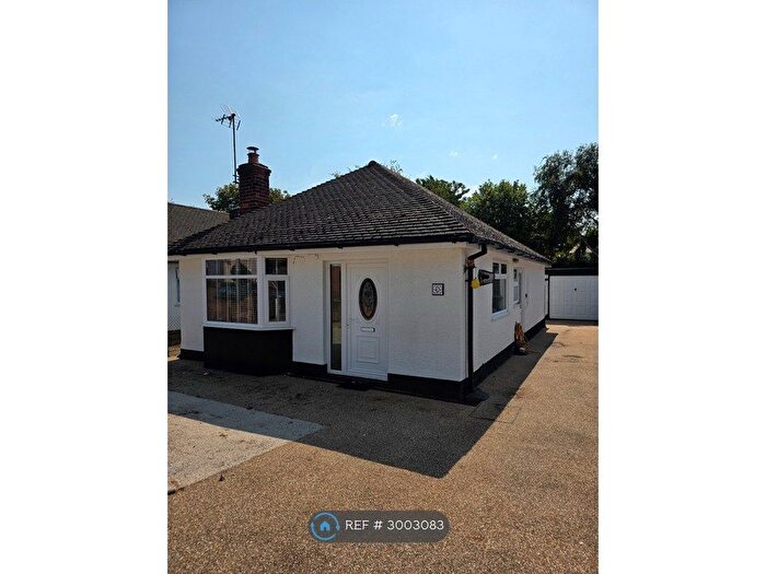 2 Bedroom Bungalow To Rent In Trevor Road, Prestatyn, LL19