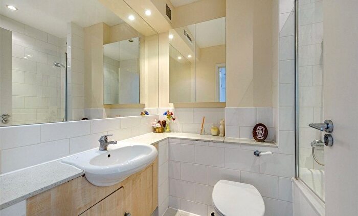 1 Bedroom Flat To Rent In Chicheley Street, London, SE1