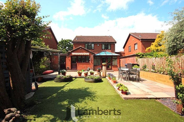 5 Bedroom Detached House For Sale In Riverside, Studley, B80