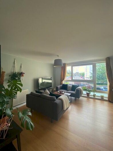 2 Bedroom Flat To Rent In Hanson Park, Dennistoun, G31