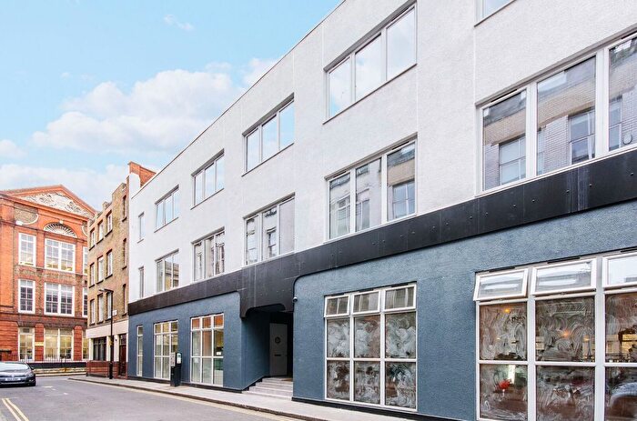 2 Bedroom Flat To Rent In Honduras Street, Clerkenwell, London, EC1Y