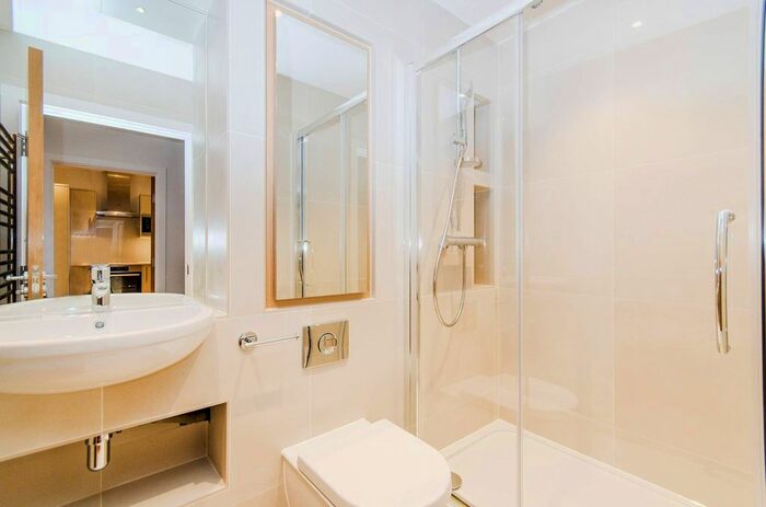 1 Bedroom Flat To Rent In College Road, Harrow, HA1