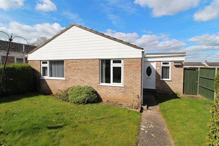 3 Bedroom Detached Bungalow For Sale In Sherborne Road, Bury St. Edmunds, IP33