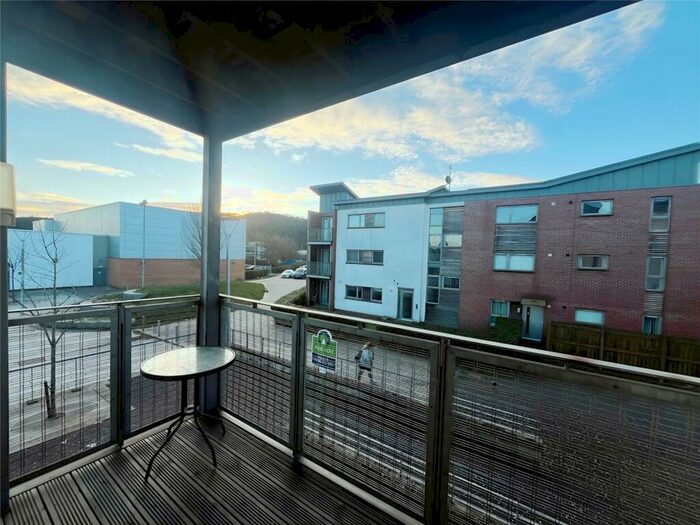 2 Bedroom Flat To Rent In Drip Road, Stirling, FK8