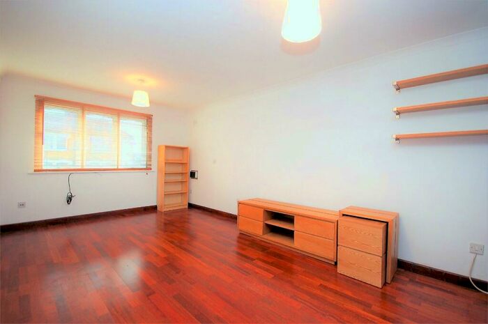 1 Bedroom Flat To Rent In Harrow Road, Kensal Green, London, NW10