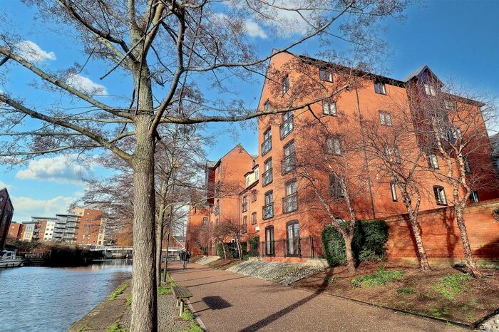 3 Bedroom Apartment For Sale In River Heights, Wherry Road, Norwich, NR1