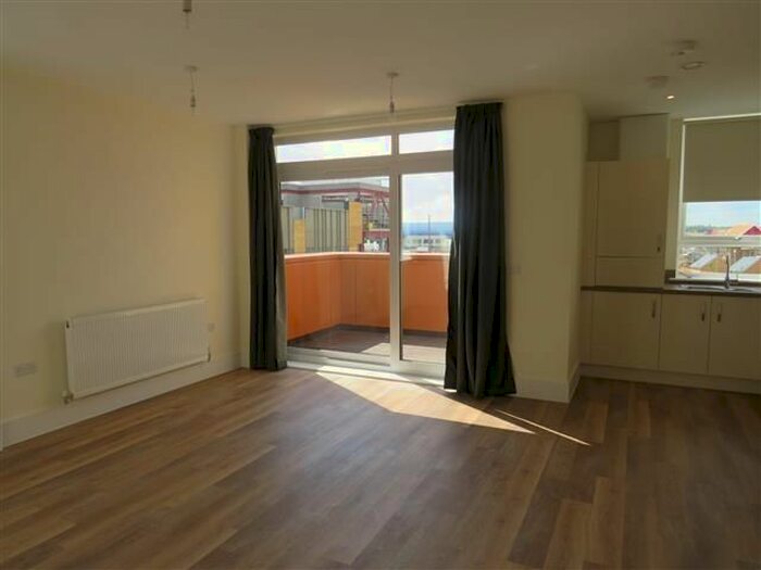 2 Bedroom Flat To Rent In Brooklands Square, Milton Keynes, MK10
