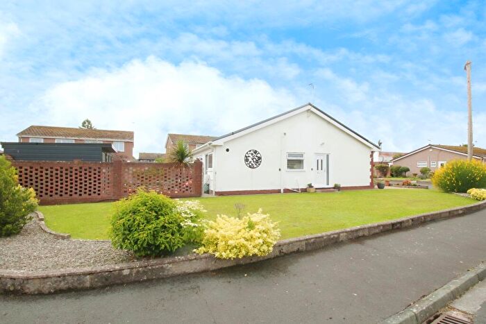 2 Bedroom Bungalow To Rent In Awelon Mor, Prestatyn, Denbighshire, LL19