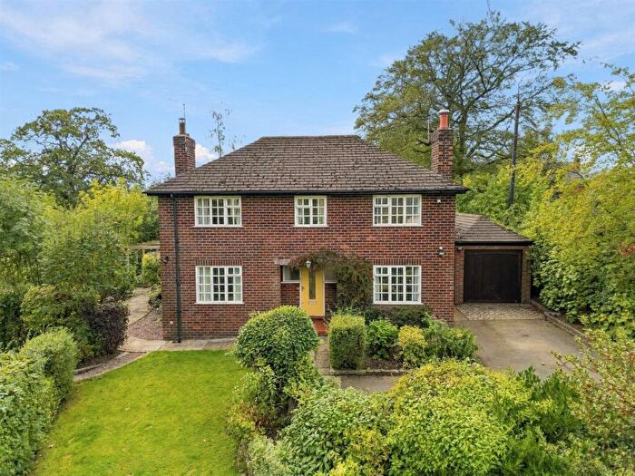 4 Bedroom Detached House For Sale In Leek Old Road, Sutton, Macclesfield, SK11