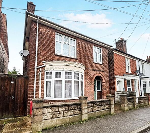 3 Bedroom Detached House For Sale In Tower Street, Brightlingsea, CO7