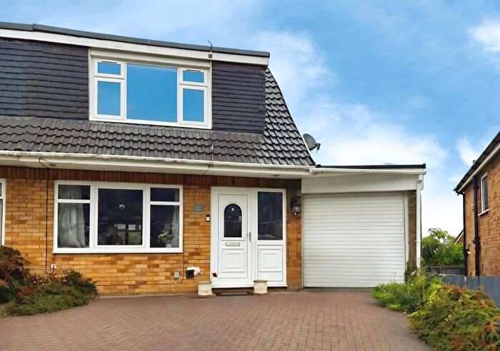 3 Bedroom Semi Detached House For Sale In St. Davids Way, Caerphilly, CF83