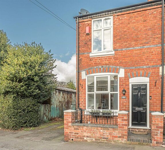 2 Bedroom End Of Terrace House To Rent In Brook Street, Stourbridge, DY8
