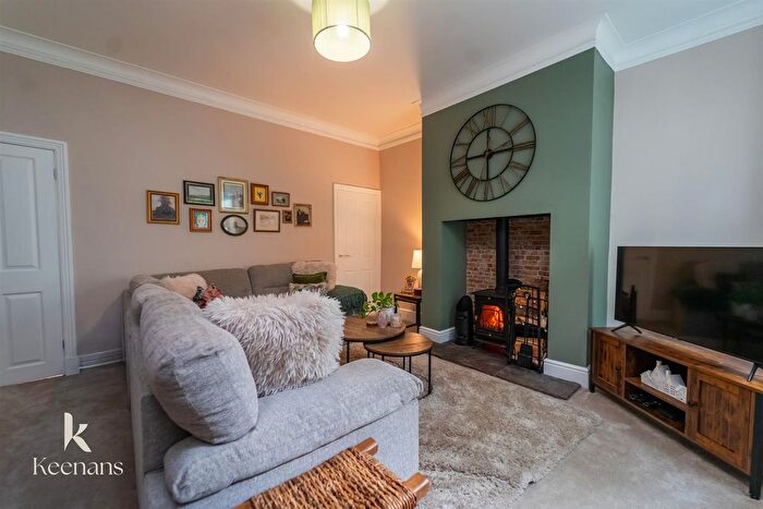 2 Bedroom Terraced House For Sale In Dean Road, Haslingden, BB4