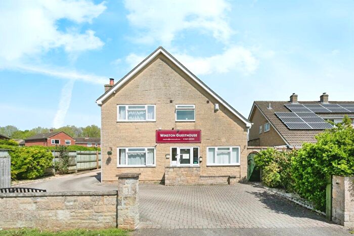 7 Bedroom Detached House For Sale In Churchill Road, Bicester, OX26