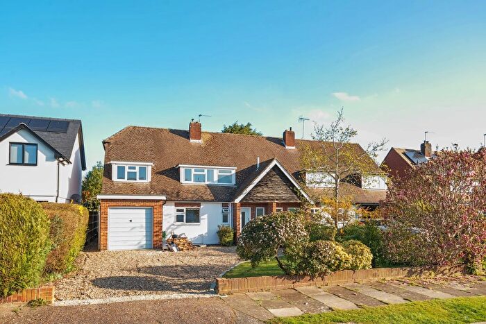 4 Bedroom Detached House To Rent In Wadham Close, Shepperton, TW17