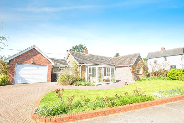 3 Bedroom Detached Bungalow To Rent In Main Road, Rettendon Common, Chelmsford, CM3