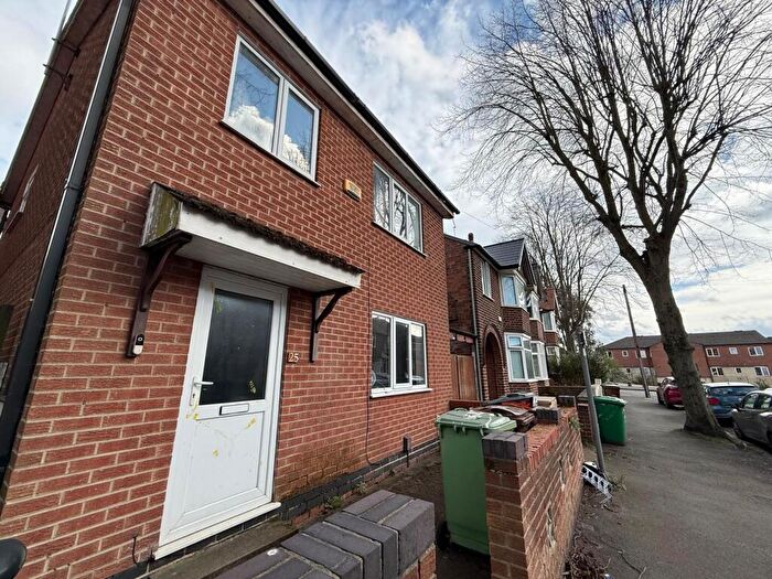 2 Bedroom House To Rent In Welby Avenue, Nottingham, NG7