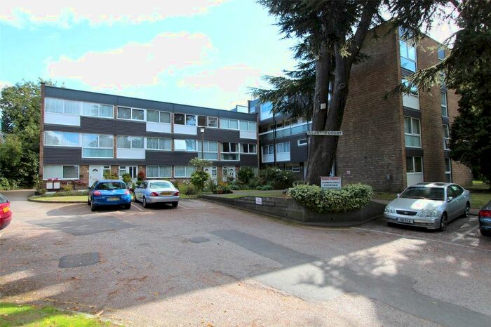 2 Bedroom Flat To Rent In Ailantus Court, Stonegrove, Edgware, HA8