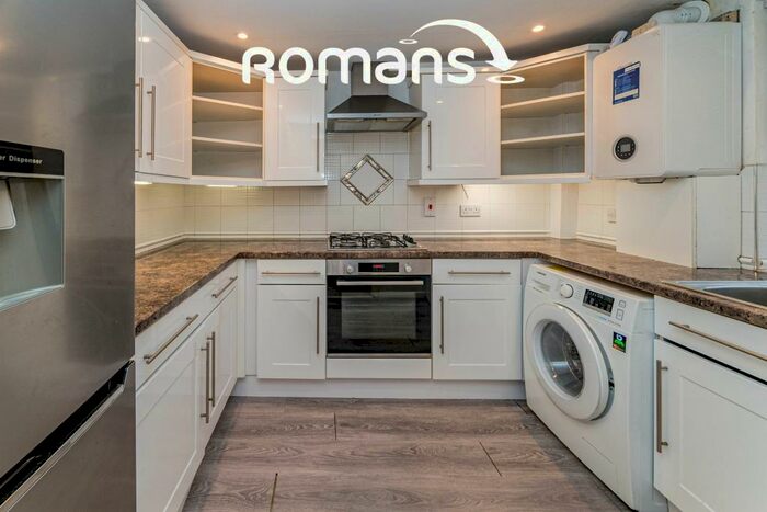 2 Bedroom Maisonette To Rent In Mahoney Court, HP11