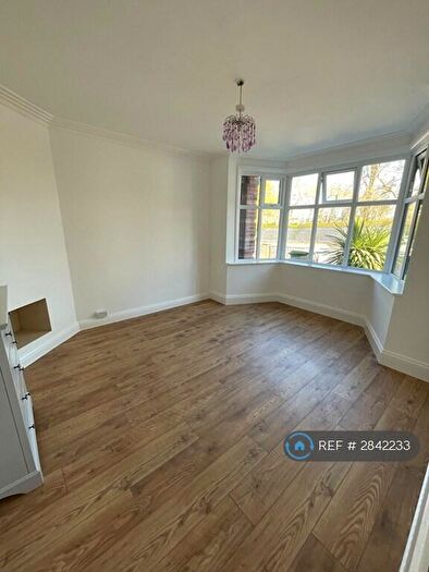 1 Bedroom Maisonette To Rent In Longstone Avenue, London, NW10
